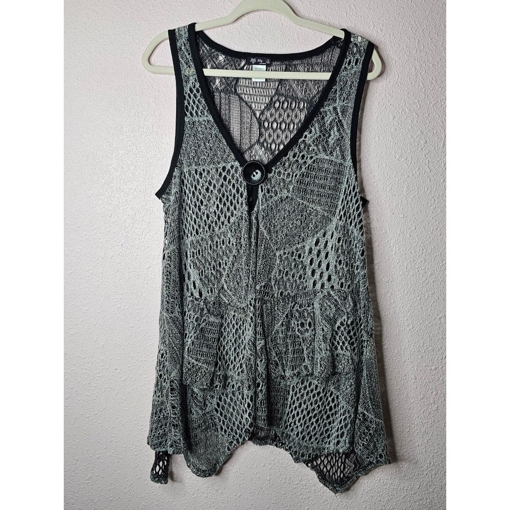 Lily by Firmiana Black Grey Open Knit Patchwork Button Front Vest 1X Whimsygoth